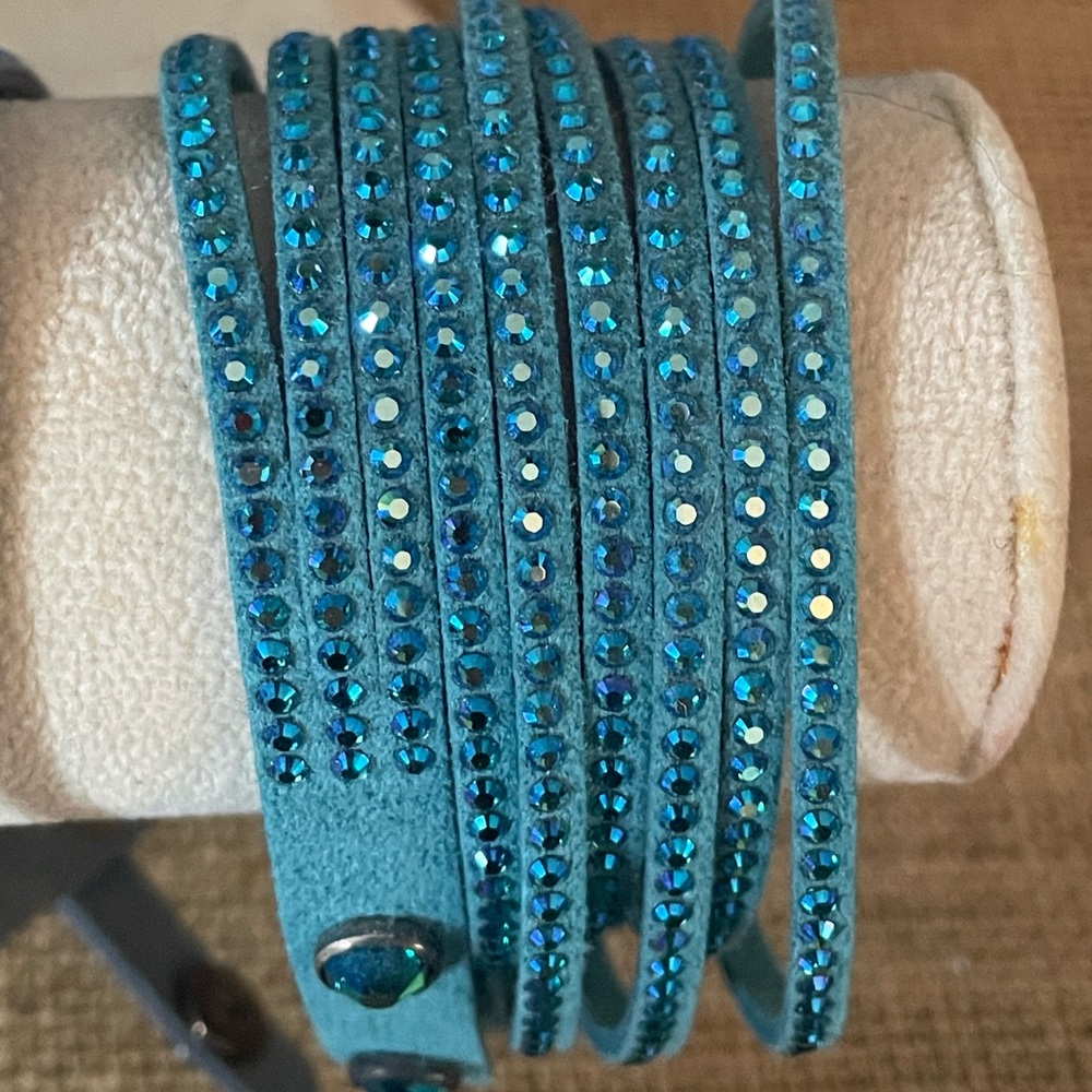 Elegant Blue/Turquoise Crystal Wrap Bracelet